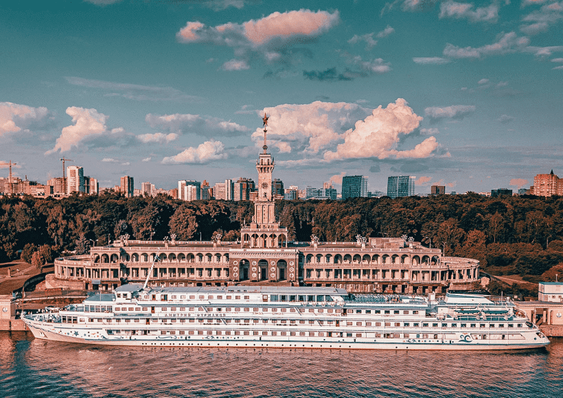 Круизы на майские праздники из Москвы